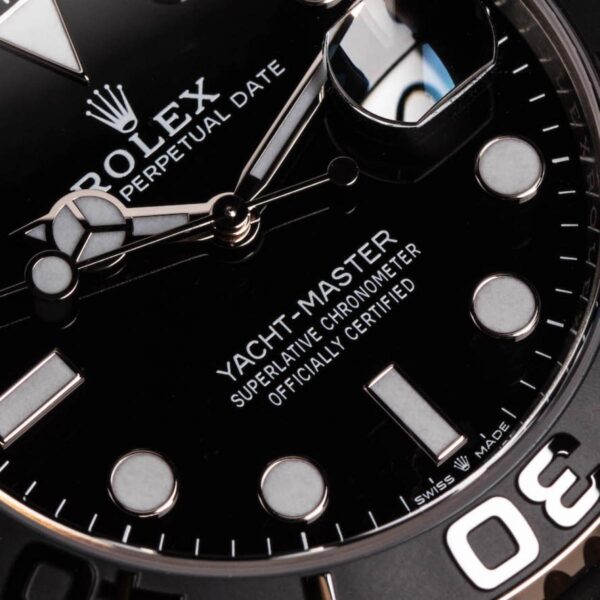 Pre Owned Rolex Yacht Master 42mm 226659 - Image 2