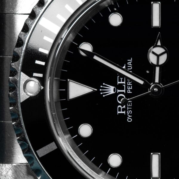 Rolex Submariner No Date 14060M - Image 2